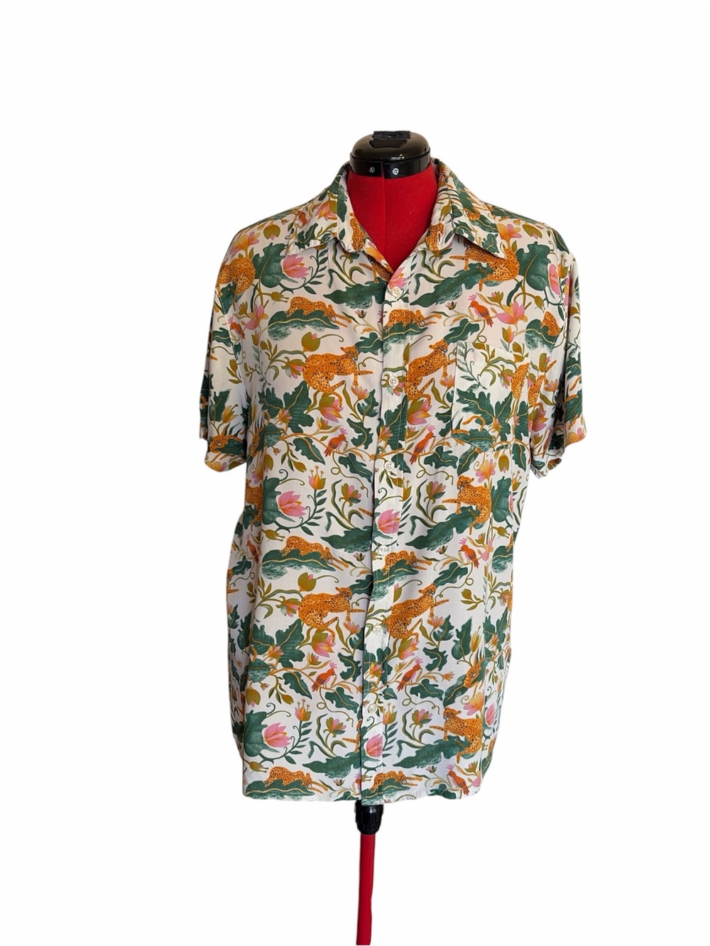 Men’s Casual Button Up Short Sleeve, Lightweight - Perfect for Summer
